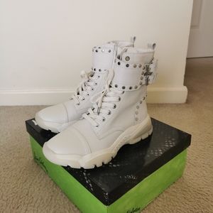 NEW Sam Edelman white leather sneaker 37 size 7